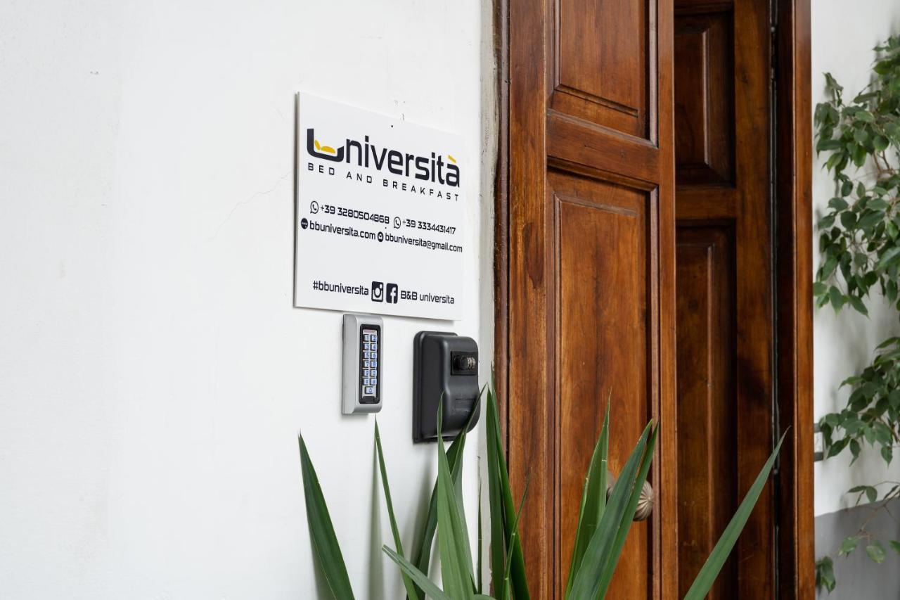 B&B Universita Naples Luaran gambar