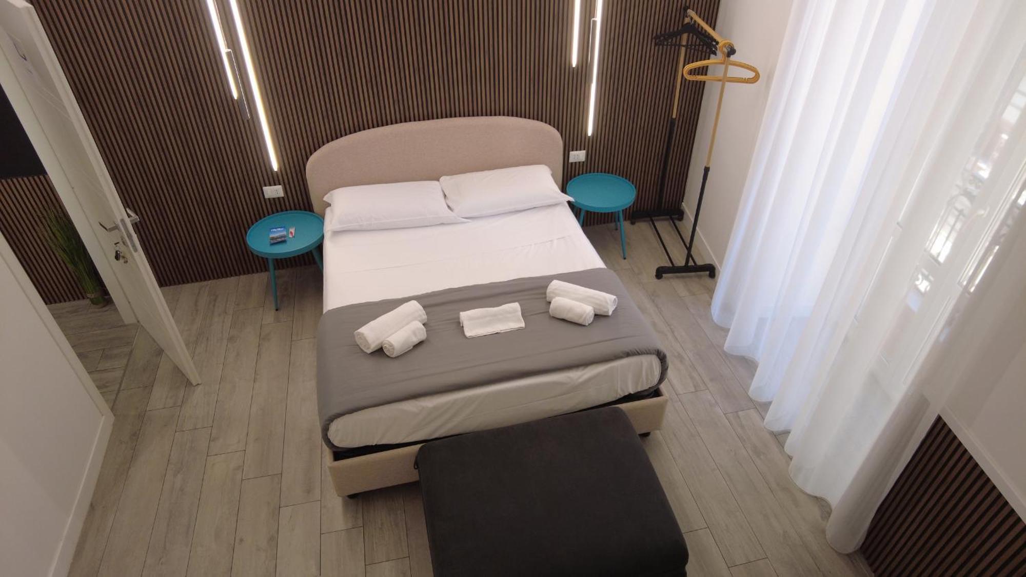 B&B Universita Naples Luaran gambar