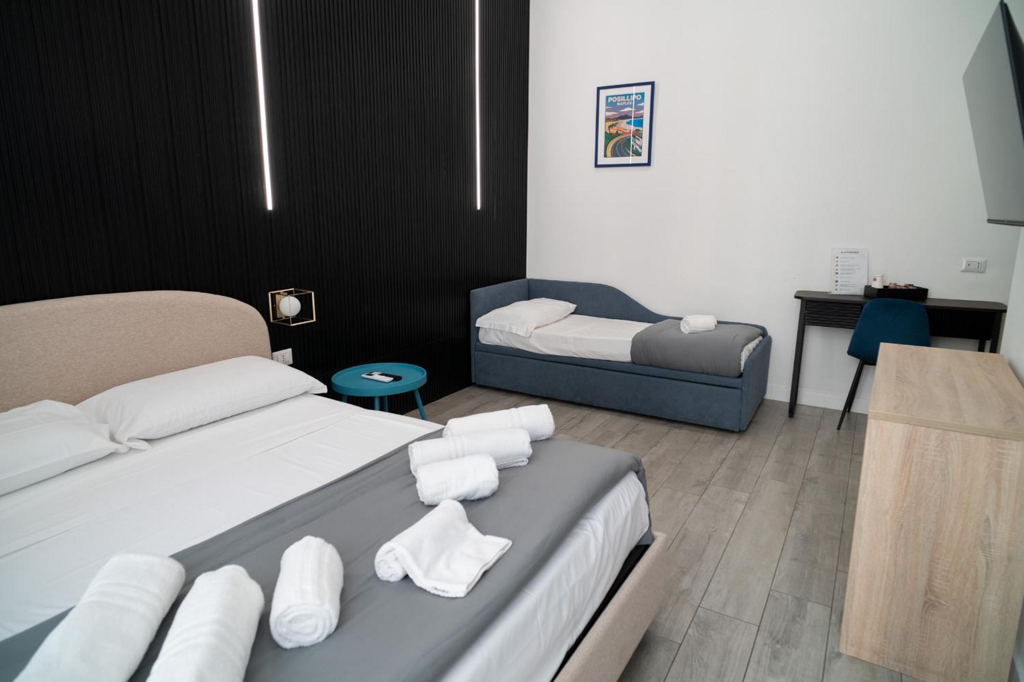 B&B Universita Naples Luaran gambar